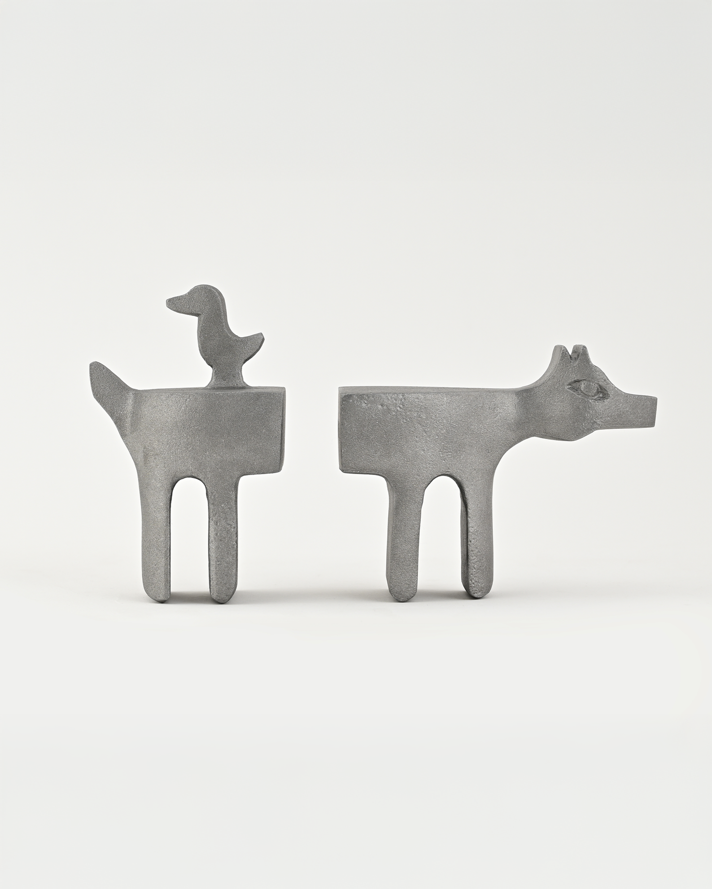 HOUND BOOK ENDS