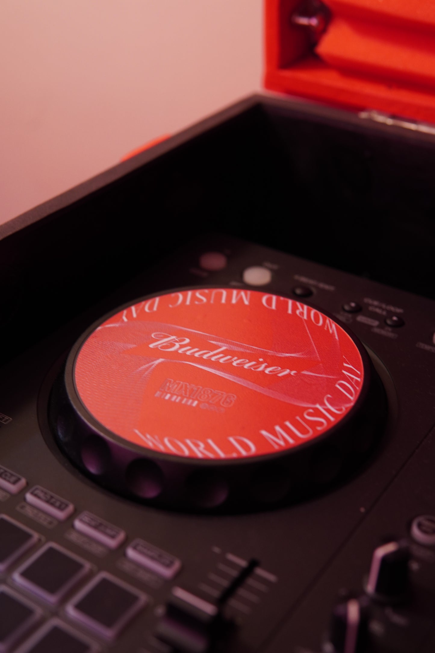 MX1876 - budweiser X notice