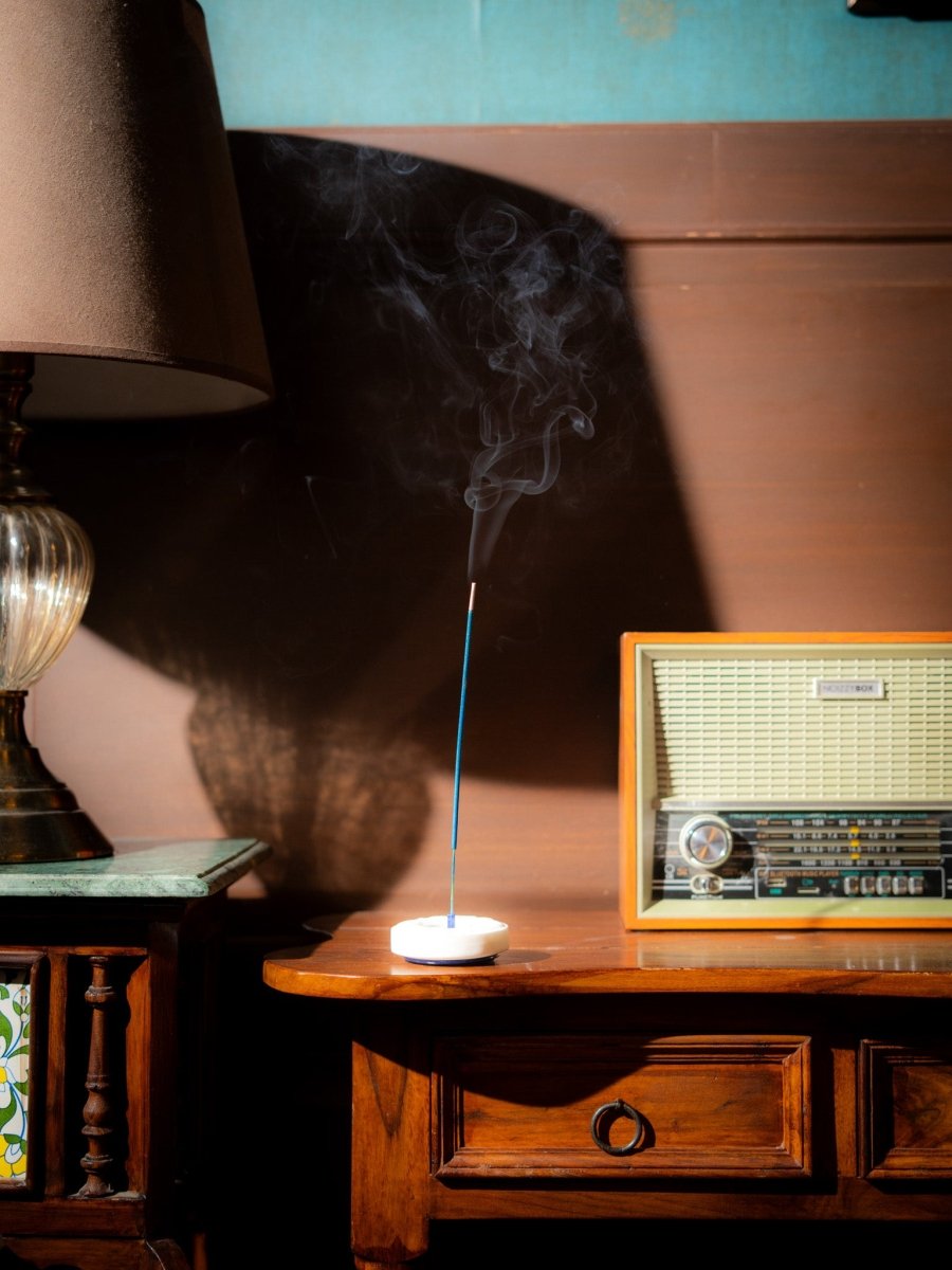 YOLO AGARBATTI HOLDER