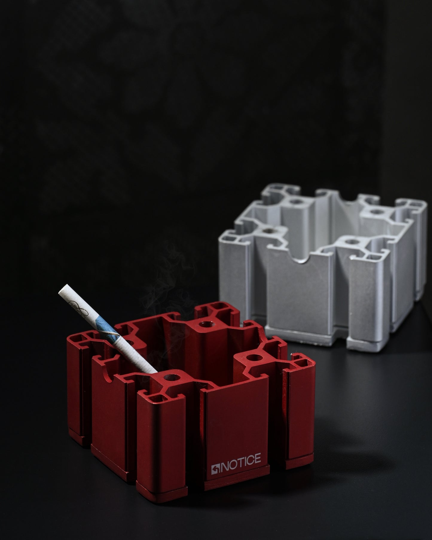 EXTRUSION ASHTRAY