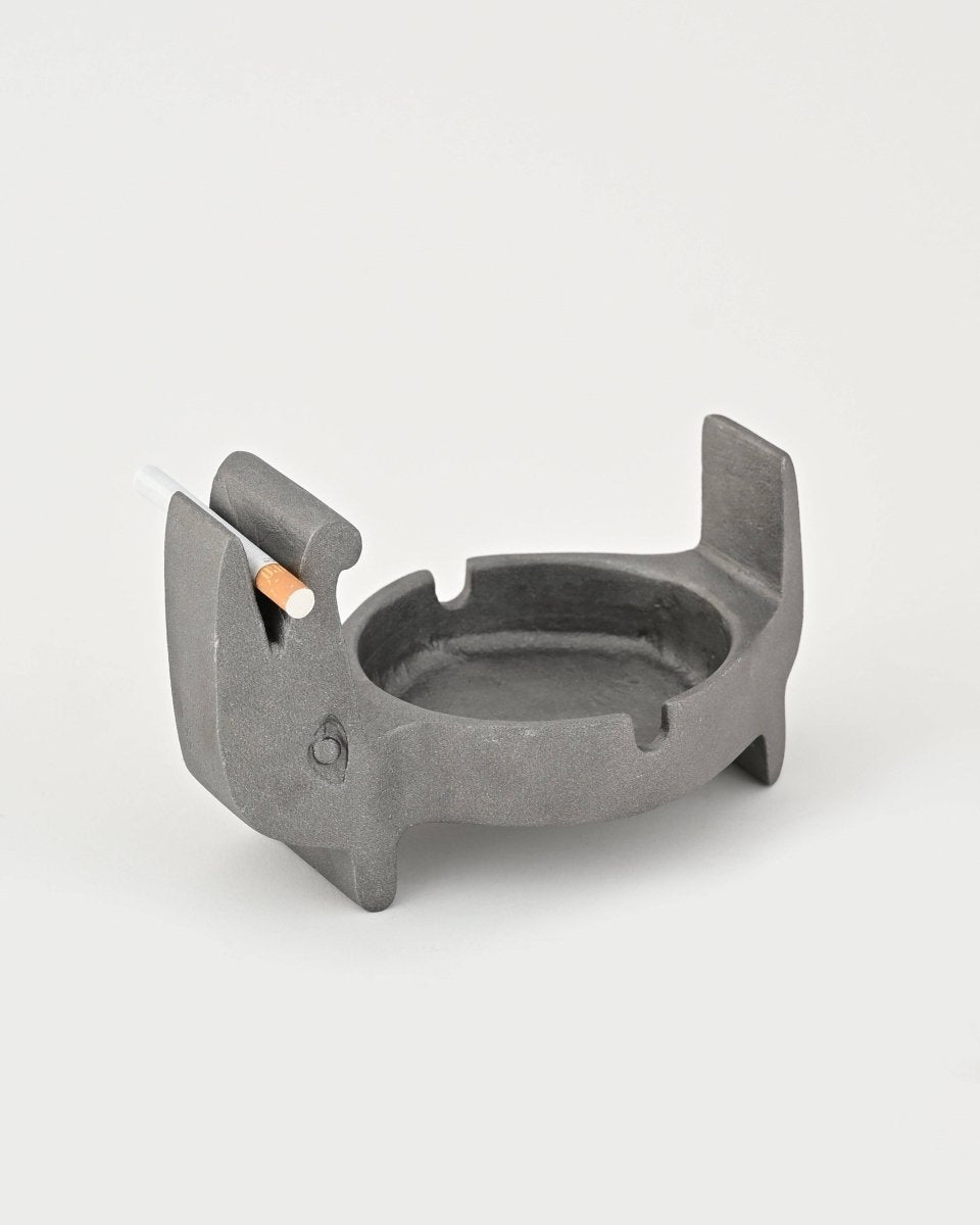 GATOR ASHTRAY - Notice