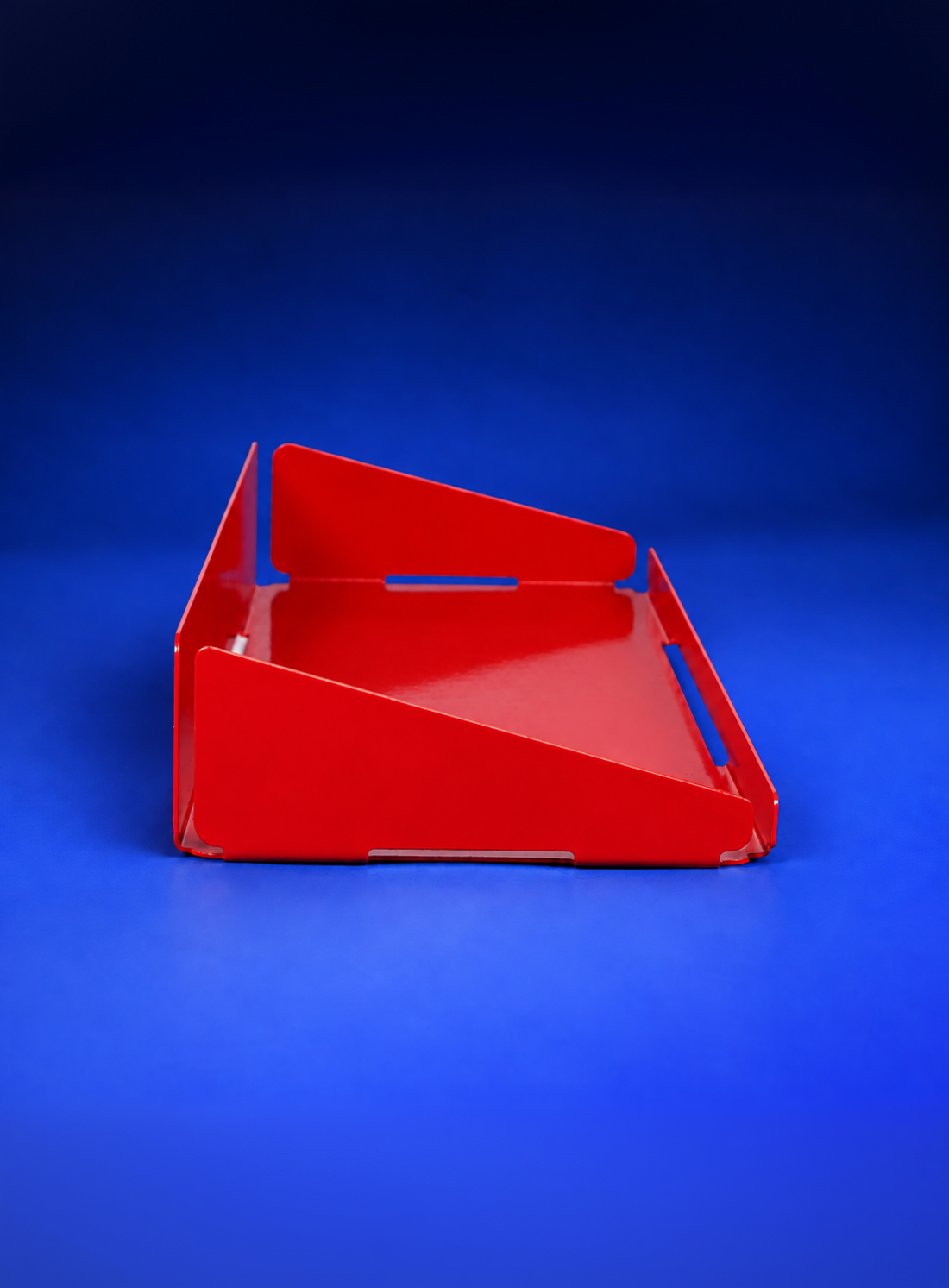NOTICE SHELF