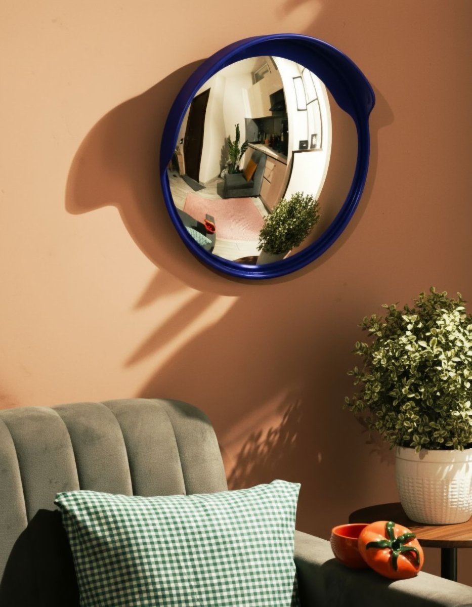 BLUE MIRROR SPECTACULAR