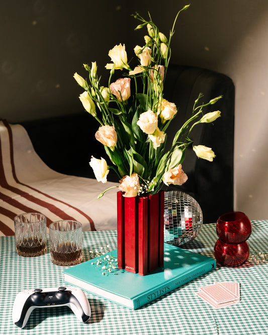 EXTRUSION VASE - RED