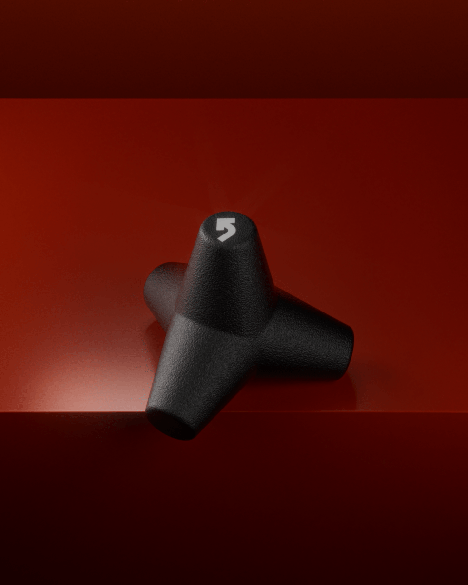 BLACK TETRAPOD