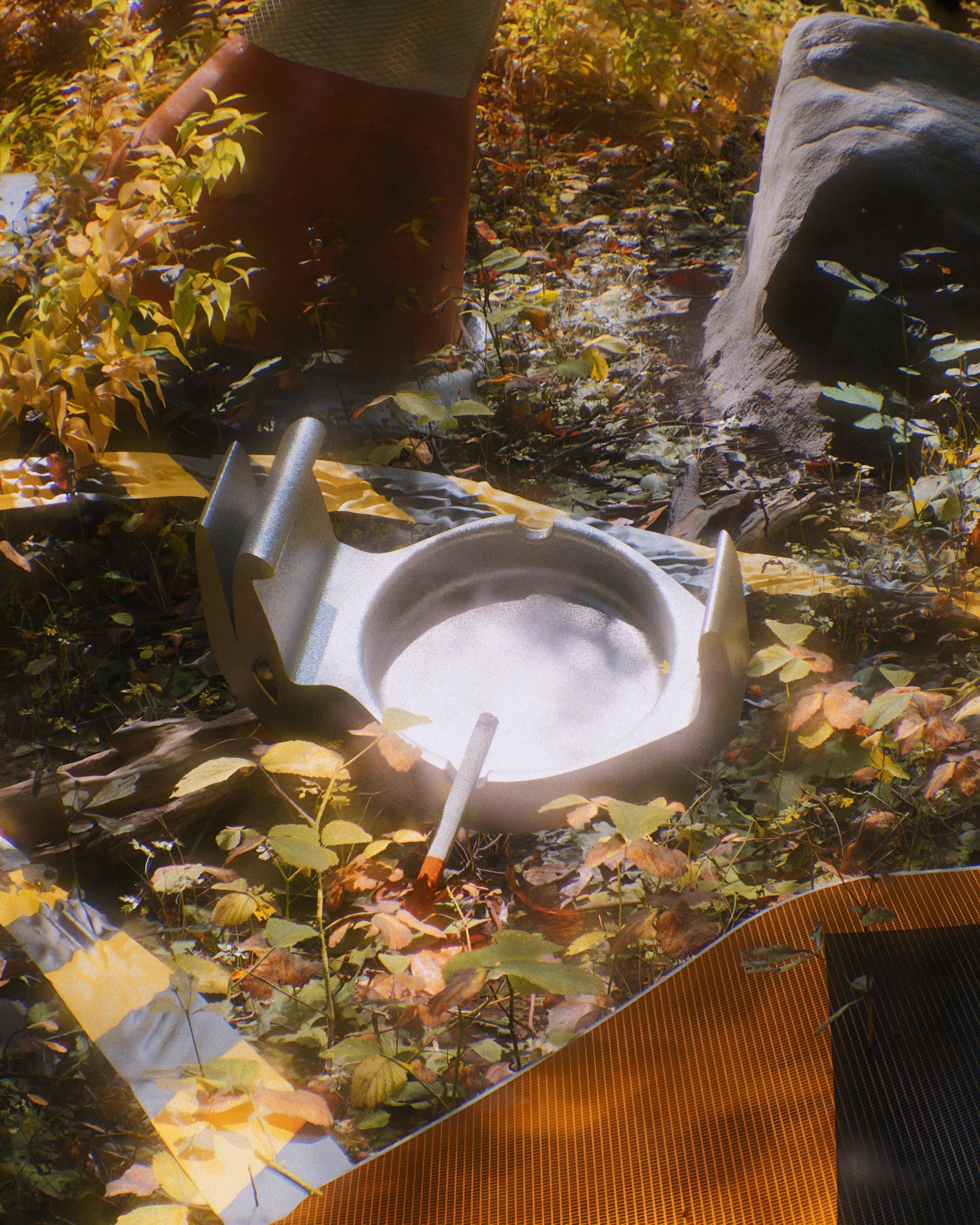 GATOR ASHTRAY - Notice